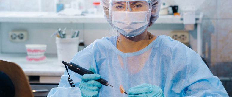 Ley 21.420 exime de IVA a servicio dental ambulatorio